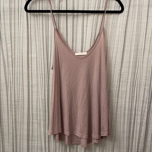 Tank - Picture 1 of 1